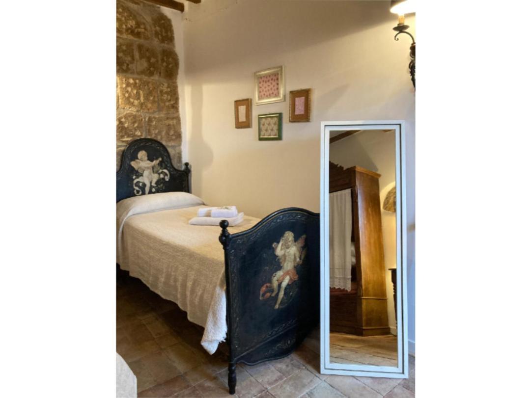 La Casa Romantica Nel Ghetto ปีติญาโน ภายนอก รูปภาพ